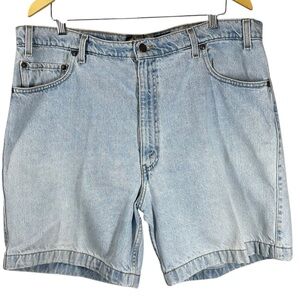 LEVI'S 540 Vintage Relaxed Fit Cotton Jeans Shorts Size 40 Lightwash Blue Denim